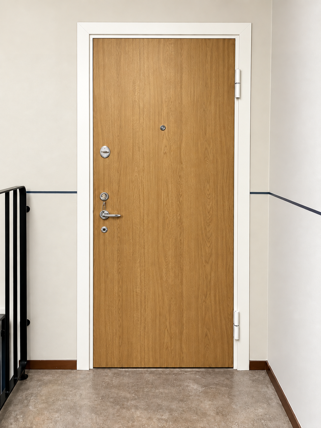 PDK4 M10 – Ek – utan brevinkast – Högerhängd – framsida.